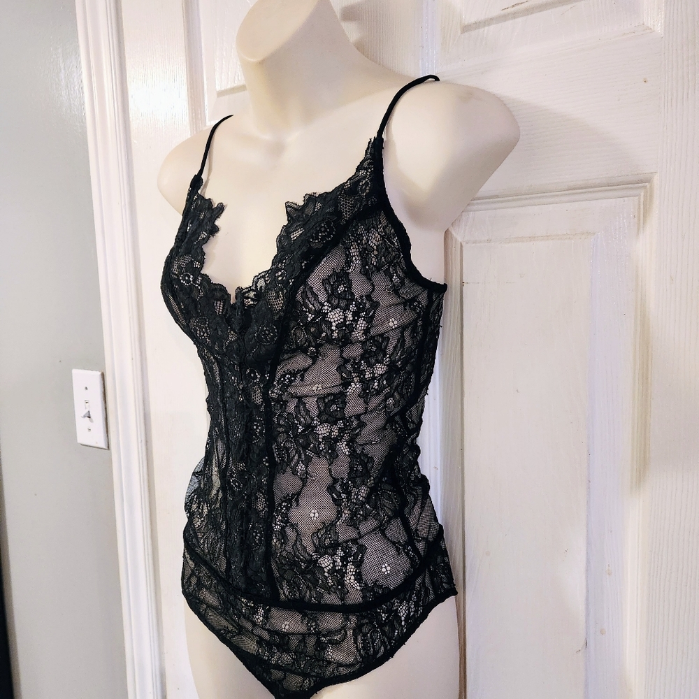 ZARA Lace Bodysuit Black Medium